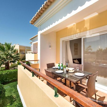 קארבואירו Modern And Spacious Two Bedroom Apartment מראה חיצוני תמונה